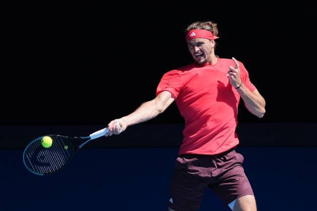 January 24, 2025: 2nd seed ALEXANDER ZVEREV of Germany in action against 7th seed NOVAK DJOKOVIC of Serbia on Rod Laver Arena in a Men s Singles Semifinals match on day 13 of the 2025 Australian Open in Melbourne, Australia. Cal Media Melbourne Australia - ZUMAc04_ 20250124_faf_c04_027 Copyright: xSydneyxLowx