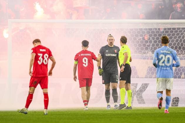 MALMO , 23-01-2025 , Malmo New stadium , season 2024 2025 , UEFA Europa league, Football. during the match Malmo - FC Twente, FC Twente goalkeeper Lars Unnerstall Malmo - Twente  x27534232x Copyright: