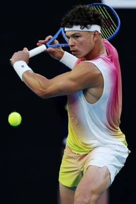 Ben Shelton during the Semi-final match against Sinner in the Rod Laver Arena Australian Open, Day Thirteen, Tennis, Melbourne Park, Melbourne, Australia - 24 Jan 2025  Copyright: xEllaxLing Shutterstockx 15108785bv