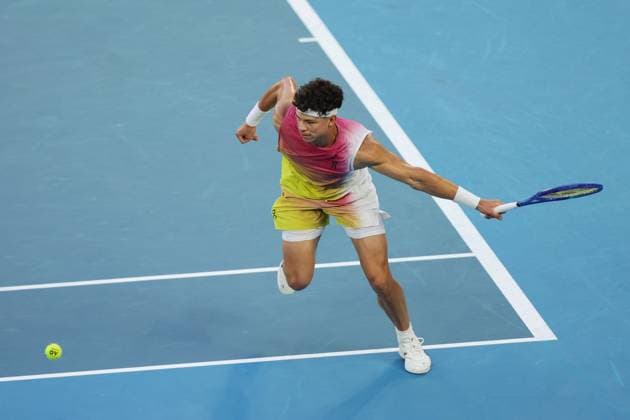 Ben Shelton during the Semi-final match against Sinner in the Rod Laver Arena Australian Open, Day Thirteen, Tennis, Melbourne Park, Melbourne, Australia - 24 Jan 2025  Copyright: xRachelxBach Shutterstockx 15108800bq