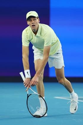 Jannik Sinner dejected during the Semi-final match against Shelton in the Rod Laver Arena Australian Open, Day Thirteen, Tennis, Melbourne Park, Melbourne, Australia - 24 Jan 2025  Copyright: xEllaxLing Shutterstockx 15108785cj