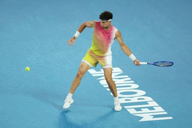 Ben Shelton during the Semi-final match against Sinner in the Rod Laver Arena Australian Open, Day Thirteen, Tennis, Melbourne Park, Melbourne, Australia - 24 Jan 2025  Copyright: xRachelxBach Shutterstockx 15108800bw