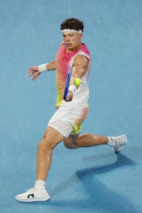Ben Shelton during the Semi-final match against Sinner in the Rod Laver Arena Australian Open, Day Thirteen, Tennis, Melbourne Park, Melbourne, Australia - 24 Jan 2025  Copyright: xRachelxBach Shutterstockx 15108800bx