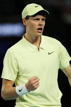 Jannik Sinner celebrates during the Semi-final match against Shelton in the Rod Laver Arena Australian Open, Day Thirteen, Tennis, Melbourne Park, Melbourne, Australia - 24 Jan 2025  Copyright: xEllaxLing Shutterstockx 15108785dd