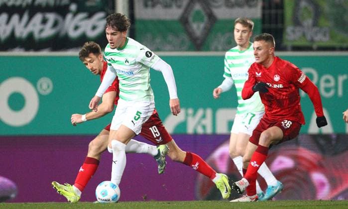 Münz - Hanslik , 2.Bundesliga , SpVgg Greuther Fürth-1. FC Kaiserslautern , Fußball , in den Sportpark Ronhof Thomas Sommer Stadion , Fürth , Bayern , Deutschland . Januar 24, 2025 . Photo by: Davide Elias Ipa Photo Pressefoto DENL Copyright: xDavidexEliasx