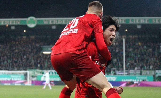 Yokota Torjubel 1-2 Kaiserslautern , 2.Bundesliga , SpVgg Greuther Fürth-1. FC Kaiserslautern , Fußball , in den Sportpark Ronhof Thomas Sommer Stadion , Fürth , Bayern , Deutschland . Januar 24, 2025 . Photo by: Davide Elias Ipa Photo Pressefoto DENL Copyright: xDavidexEliasx