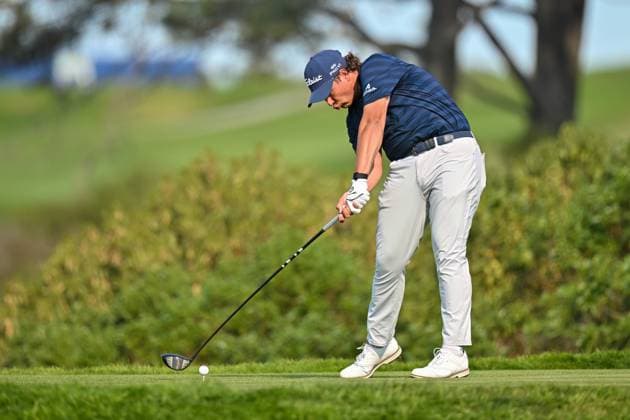 PGA, Golf Herren Golf 2025: Farmers Insurance Open JAN 24 January 24, 2025: Aldrich Potgieter tees off on the 5th hole during the third round of the Farmers Insurance Open on Torrey Pines South Course in San Diego, California. Justin Fine CSM (Credit Image: Justin Fine Cal Media) San Diego Ca USA EDITORIAL USE ONLY Copyright: xx ZUMA-20250124_zma_c04_060.jpg JustinxFinex csmphotothree348346