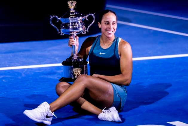 MELBOURNE, VIC - JANUARY 25: Madison Keys of the United States of America holds the the Daphne Akhurst Memorial Cup after winning the Women s Singles Finals of the 2025 Australian Open on January 25 2025, at Melbourne Park in Melbourne, Australia. (Photo by Jason Heidrich Icon Sportswire) TENNIS: JAN 25 Australian Open EDITORIAL USE ONLY Icon250125003