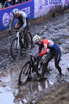 UCI Cyclocross World Cup Maasmechelen 2025 MAASMECHELEN, BELGIUM - JANUARY 25 : Pieterse Puck (NED) of Fenix - Deceuninck in action during the 11th leg of the UCI Cyclocross World Cup Series 2024-2025 women elite race on January 25, 2025 in Maasmechelen, Belgium, 25 01 2025 Maasmechelen Belgium  Copyright: xVincentxKalutx