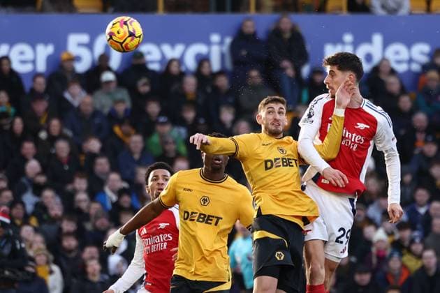 Bilder des Jahres 2025, Sport 01 Januar Sport Themen der Woche KW04 Sport Bilder des Tages Kai Havertz of Arsenal heads towards goal Wolverhampton Wanderers v Arsenal, Premier League, Football, Molineux, Wolverhampton, UK - 25 Jan 2025 EDITORIAL USE ONLY No use with unauthorised audio, video, data, fixture lists, club league logos or live services. Online in-match use limited to 120 images, no video emulation. No use in betting, games or single club league player publications.  Copyright: xRyanxBrowne Shutterstockx 15116696u