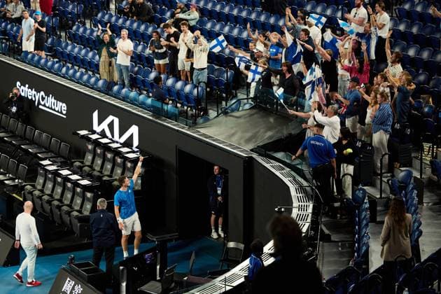 Henry Patten of Great Britain celebrates winning the Australian Open Men s Doubles final Australian Open, Day Fourteen, Tennis, Melbourne Park, Melbourne, Australia - 25 Jan 2025  Copyright: xRachelxBach Shutterstockx 15108801dc