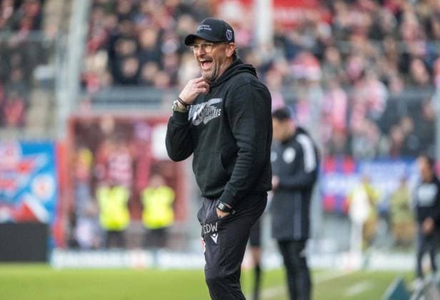 Soccer, Men, Season 2024 2025, 3 Liga 21 Matchday , FC FC Energie Cottbus SG Dynamo Dresden, Coach Claus Dieter Wollitz Energie Cottbus , 25 01 2025, Copyright: xMatthiasxKochx