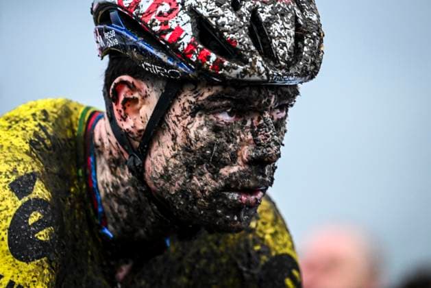 UCI Cyclocross World Cup Maasmechelen 2025 MAASMECHELEN, BELGIUM - JANUARY 25 : Van Aert Wout (BEL) of Visma Lease A Bike during the 11th leg of the UCI Cyclocross World Cup Series 2024-2025 men elite race on January 25, 2025 in Maasmechelen, Belgium, 25 01 2025 Maasmechelen Belgium  Copyright: xVincentxKalutx