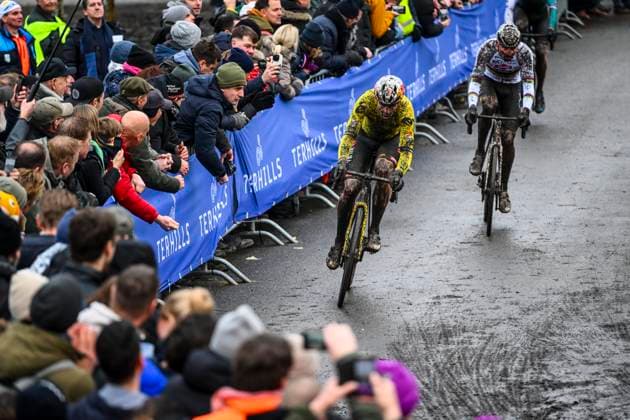 UCI Cyclocross World Cup Maasmechelen 2025 MAASMECHELEN, BELGIUM - JANUARY 25 : Van Aert Wout (BEL) of Visma Lease A Bike, Van Der Poel Mathieu (NED) of Alpecin-Deceuninck during the 11th leg of the UCI Cyclocross World Cup Series 2024-2025 men elite race on January 25, 2025 in Maasmechelen, Belgium, 25 01 2025 Maasmechelen Belgium  Copyright: xVincentxKalutx