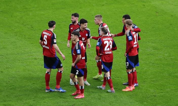 Davie Selke celebrates after 0 1 with teammates Joy Emotion Cheering Sport Soccer Football DFL 2 Bundesliga Men 19 Matchday Season 2024 2025 25 12 2024 Hertha BSC Berlin vs Hamburger SV HSV DFL regulations prohibit any use of photographs as image sequences and or quasi video