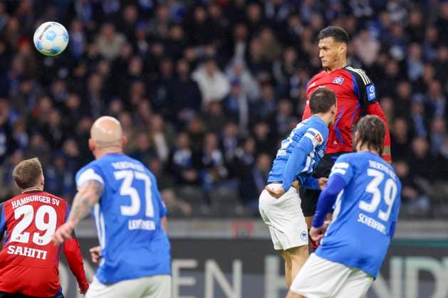 Davie Selke Hamburger SV scores the goal with this header to make it 0 1, 2 Bundesliga, Hertha BSC vs Hamburger SV, Olympiastadion, January 25, 2025 in Berlin, Germany Photo by Marco Steinbrenner DeFodi Images Davie Selke Hamburger SV scores the goal with this header to make it 0 1, 2 Bundesliga, Hertha BSC vs Hamburger SV, Olympiastadion, January 25, 2025 in Berlin, Germany Photo by Marco Steinbrenner DeFodi Images DFB DFL REGULATIONS PROHIBIT ANY USE OF PHOTOGRAPHS AS IMAGE SEQUENCES AND OR QUASI VIDEO Defodi 700 berlin hsv 20250125 016 Defodi-700 DFB DFL REGULATIONS PROHIBIT ANY USE OF PHOTOGRAPHS AS IMAGE SEQUENCES AND OR QUASI-VIDEO.