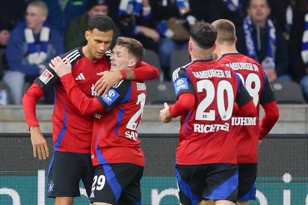 Davie Selke Hamburger SV celebrates his goal with teammates, 2 Bundesliga, Hertha BSC vs Hamburger SV, Olympiastadion, January 25, 2025 in Berlin, Germany Photo by Marco Steinbrenner DeFodi Images Davie Selke Hamburger SV celebrates his goal with teammates, 2 Bundesliga, Hertha BSC vs Hamburger SV, Olympiastadion, January 25, 2025 in Berlin, Germany Photo by Marco Steinbrenner DeFodi Images DFB DFL REGULATIONS PROHIBIT ANY USE OF PHOTOGRAPHS AS IMAGE SEQUENCES AND OR QUASI VIDEO Defodi 700 berlin hsv 20250125 017 Defodi-700 DFB DFL REGULATIONS PROHIBIT ANY USE OF PHOTOGRAPHS AS IMAGE SEQUENCES AND OR QUASI-VIDEO.
