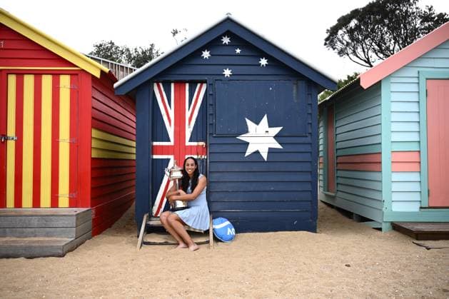 AUSTRALIAN OPEN WOMENS FINAL WINNER, Madison Key of the USA poses for a photograph the with the Daphne Akhurst Memorial Cup at the Brighton Bathing Boxes in Melbourne, Sunday, January 26, 2025. Madison Keys has claimed her maiden Grand Slam singles title, winning the Australian Open 2025 women?s crown at Melbourne Park. ( NO ARCHIVING, EDITORIAL USE ONLY, NO USE IN BOOKS WITHOUT CONSENT MELBOURNE VICTORIA AUSTRALIA  Copyright: xJOELxCARRETTx 20250126181299304368