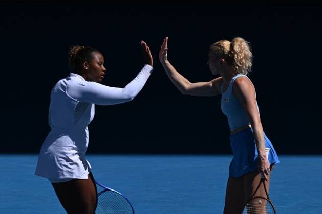 TENNIS AUSTRALIAN OPEN, Katerina Siniakova (right) of the Czech Republic and Taylor Townsend (left) of the USA during Women?s Doubles final against Jelena Ostapenko of Latvia and Su-Wei Hsieh of Chinese Taipei during the 2025 Australian Open at Melbourne Park in Melbourne, Sunday, January 26, 2025. ( NO ARCHIVING, EDITORIAL USE ONLY, NO USE IN BOOKS WITHOUT CONSENT MELBOURNE VICTORIA AUSTRALIA  Copyright: xJAMESxROSSx 20250126132126293238