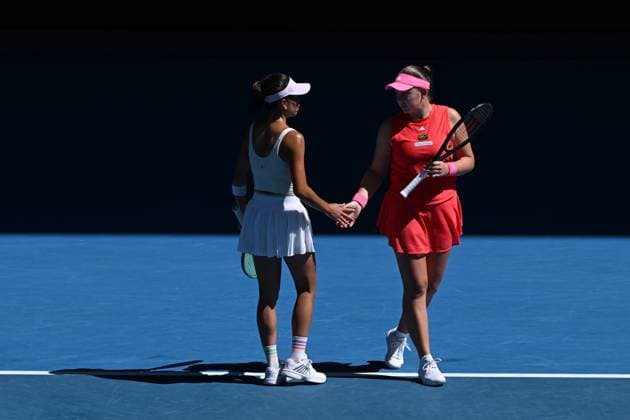 TENNIS AUSTRALIAN OPEN, Jelena Ostapenko (right) of Latvia and Su-Wei Hsieh of Chinese Taipei (left) during Women?s Doubles final against Katerina Siniakova of the Czech Republic and Taylor Townsend of the USA during the 2025 Australian Open at Melbourne Park in Melbourne, Sunday, January 26, 2025. ( NO ARCHIVING, EDITORIAL USE ONLY, NO USE IN BOOKS WITHOUT CONSENT MELBOURNE VICTORIA AUSTRALIA  Copyright: xJAMESxROSSx 20250126144401948799