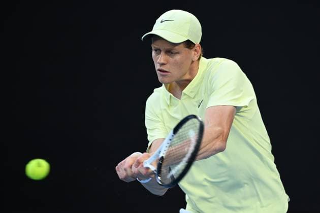 TENNIS AUSTRALIAN OPEN, Jannik Sinner of Italy in action during the Men?s singles final against Alexander Zverev of Germany at the 2025 Australian Open at Melbourne Park in Melbourne, Sunday, January 26, 2025. ( NO ARCHIVING, EDITORIAL USE ONLY, NO USE IN BOOKS WITHOUT CONSENT MELBOURNE VICTORIA AUSTRALIA  Copyright: xJOELxCARRETTx 20250126188069947903