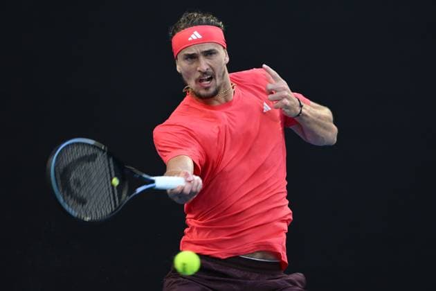 TENNIS AUSTRALIAN OPEN, Alexander Zverev of Germany in action during the Men?s singles final against Jannik Sinner of Italy at the 2025 Australian Open at Melbourne Park in Melbourne, Sunday, January 26, 2025. ( NO ARCHIVING, EDITORIAL USE ONLY, NO USE IN BOOKS WITHOUT CONSENT MELBOURNE VICTORIA AUSTRALIA  Copyright: xJOELxCARRETTx 20250126113716824571