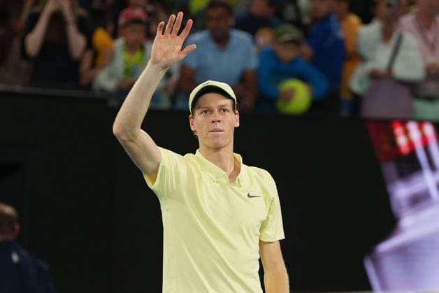 January 26, 2025: 1st seed JANNIK SINNER of Italy celebrates after defeating 2nd seed ALEXANDER ZVEREV of Germany on Rod Laver Arena in the Men s Singles Final match on day 15 of the 2025 Australian Open in Melbourne, Australia. Cal Media Melbourne Australia - ZUMAc04_ 20250126_faf_c04_025 Copyright: xSydneyxLowx