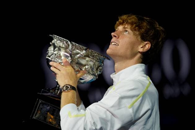 January 26, 2025: 1st seed JANNIK SINNER of Italy celebrates after defeating 2nd seed ALEXANDER ZVEREV of Germany on Rod Laver Arena in the Men s Singles Final match on day 15 of the 2025 Australian Open in Melbourne, Australia. Cal Media Melbourne Australia - ZUMAc04_ 20250126_faf_c04_032 Copyright: xSydneyxLowx