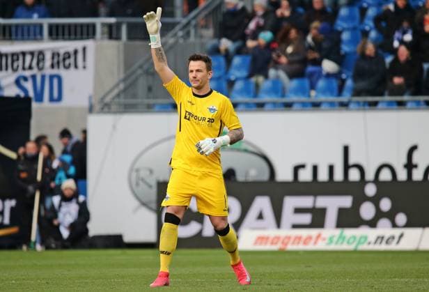 26 01 2025, xmohx, Soccer 2 Bundesliga, SV Darmstadt 98 SC Paderborn 07 emspor, v l Goalkeeper Manuel Riemann Paderborn celebrates the 1 0 from felix Platte DFL DFB REGULATIONS PROHIBIT ANY USE OF PHOTOGRAPHS as IMAGE SEQUENCES and or QUASI VIDEO Darmstadt