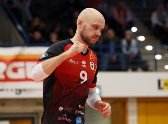 BAU 26 01 2025 Ludwigsburg Volleyball Barock Volleys MTV Ludwigsburg vs TV Bühl, Pascal Winter LB cheers and clenches his fist
