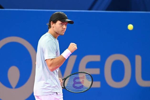 TENNIS : Open Sud de France ATP, Tennis Herren 250 - 27 01 2025 MONTPELLIER, FRANCE - JANUARY 27 : Aleksandar KOVACEVIC (USA) vs. Pablo CARRENO BUSTA (ESP) during the qualifying final of the ATP 250 Open Sud de France tournament in Montpellier, France on January 27th, 2025. MontpellierFrance  Copyright: xValentinaxClaretx