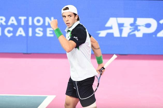 TENNIS : Open Sud de France ATP, Tennis Herren 250 - 27 01 2025 MONTPELLIER, FRANCE - JANUARY 27 : Victoire Arthur CAZAUX (FRA) pendant le tournoi ATP 250 Open Sud de France a Montpellier le 27 janvier 2025. MontpellierFrance  Copyright: xValentinaxClaretx