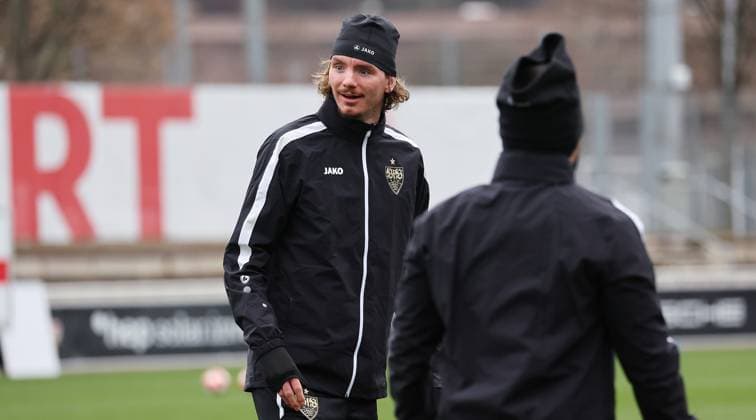 28 01 2025 Stuttgart , Champions League soccer VfB Stuttgart vs Paris St Germain, VfB Stuttgart final training, Nick Woltemade In accordance with the regulations of the DFL German Football League, it is prohibited to use or have used photographs taken in the stadium and or of the match in the form of sequential images and or video-like photo series