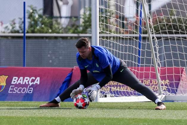 Sport Bilder des Tages January 28, 2025, Sant Joan Despi, Barcelona, SPAIN: Wojciech Szczesny during the training day of FC Barcelona, Barca ahead UEFA Champions League, football match against Atalanta BC at Ciudad Esportiva Joan Gamper on January 28, 2025 in Sant Joan Despi, Barcelona, Spain. Sant Joan Despi SPAIN - ZUMAa181 20250128_zaa_a181_007 Copyright: xJavierxBorregox