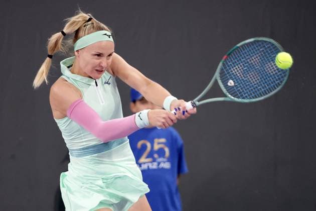 Sport Bilder des Tages TENNIS - WTA, Tennis Damen Upper Austria Ladies Linz LINZ,AUSTRIA,28.JAN.25 - TENNIS - WTA Tour, Upper Austria Ladies Linz. Image shows Rebecca Sramkova (SVK).  GEPAxpictures xWalterxLuger