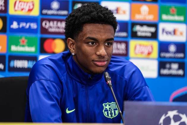 January 28, 2025, Sant Joan Despi, Barcelona, SPAIN: Alejandro Balde attends his press conference, PK, Pressekonferenz during the training day of FC Barcelona, Barca ahead the UEFA Champions League, football match against Atalanta BC at Ciudad Esportiva Joan Gamper on January 28, 2025 in Sant Joan Despi, Barcelona, Spain. Sant Joan Despi SPAIN - ZUMAa181 20250128_zaa_a181_051 Copyright: xJavierxBorregox
