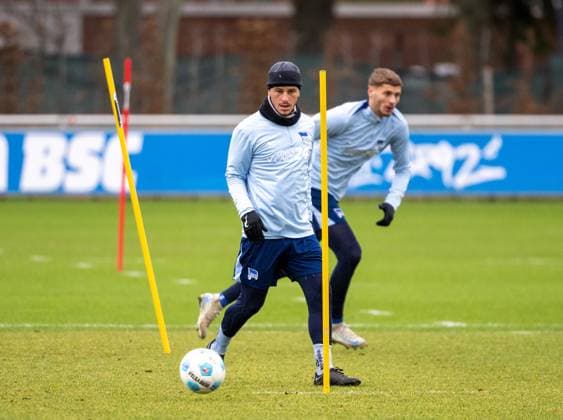 Soccer, Men, Season 2024 2025, 2 Bundesliga, Hertha BSC, Training, Diego Demme Hertha BSC , Marton Dardai Hertha BSC , 28 01 2025, Copyright: xMatthiasxKochx
