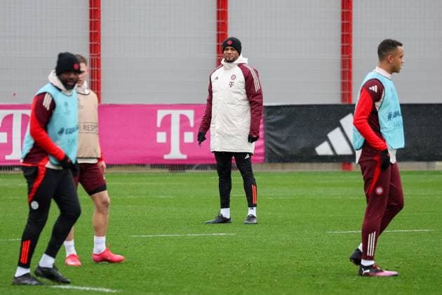 Vincent Kompany FC Bayern Muenchen, Head coach at training, GER, Final training, FC Bayern Muenchen, Football, UEFA Champions League, Matchday 8, 2024 2025 season, 28 01 2025, GER, Final training, FC Bayern Muenchen, Football, UEFA Champions League, Matchday 8, 2024 2025 season, 28 01 2025 Muenchen Copyright: xEibner-Pressefoto JennixMaulx EP_JML