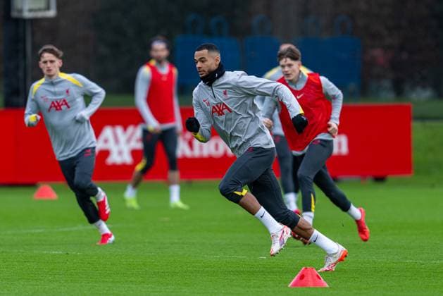 Football - UEFA Champions League - League Phase - PSV Eindhoven v Liverpool FC - MD-1 LIVERPOOL, ENGLAND - Tuesday, January 28, 2025: Liverpool s Cody Gakpo during a training session at the AXA Training Centre ahead of the UEFA Champions League match between PSV Eindhoven and Liverpool FC. (Photo by Jon Super Propaganda) LIVERPOOL AXA Training Centre MERSEYSIDE ENGLAND  Copyright: xDavidxRawcliffex P2025-01-28-PSV_Liverpool_MD-1-21