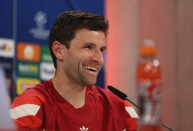 Munich, Germany, January 28, 2025 Soccer, Men, Champions League, Season 2024 2025, FC Bayern Munich, International Press Conference Thomas Mueller, Mueller FC Bayern Munich at the press conference, head, portrait, smile, grin