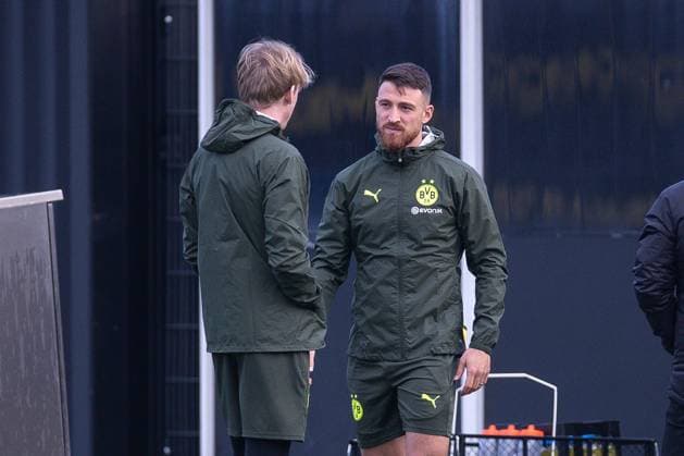 28 01 2025, Final training session for the UEFA Champions League match between Borussia Dortmund and Shakhtar Donetsk, f l Julian Brandt Borussia Dortmund , Salih Özcan Borussia Dortmund , Dortmund training ground Borussia Dortmund NRW Germany xRHR PHOTO DEx Copyright: DennisxEwert RHR-FOTOx RHR-FOTO DE