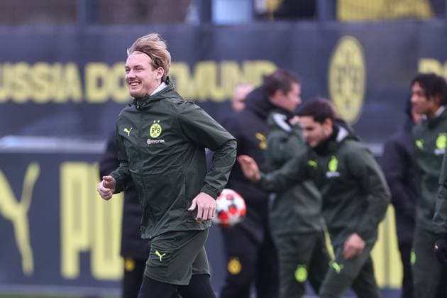 28 01 2025, Final training session for the UEFA Champions League match between Borussia Dortmund and Shakhtar Donetsk, Julian Brandt Borussia Dortmund laughs, Dortmund training ground Borussia Dortmund NRW Germany xRHR PHOTO DEx Copyright: DennisxEwert RHR-FOTOx RHR-FOTO DE