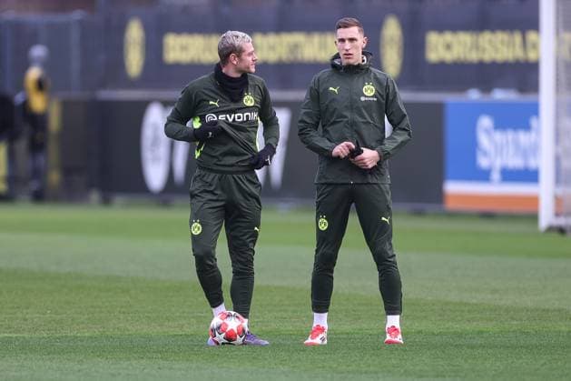 28 01 2025, Final training session for the UEFA Champions League match between Borussia Dortmund and Shakhtar Donetsk, f l Julian Ryerson Borussia Dortmund , Nico Schlotterbeck Borussia Dortmund , Dortmund training ground Borussia Dortmund NRW Germany xRHR PHOTO DEx Copyright: DennisxEwert RHR-FOTOx RHR-FOTO DE