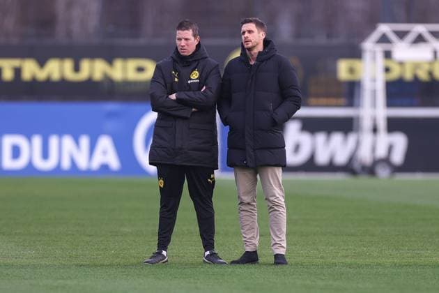 28 01 2025, Final training session for the UEFA Champions League match between Borussia Dortmund and Shakhtar Donetsk, from left head coach Mike Tullberg Borussia Dortmund , sports director Sebastian Kehl Borussia Dortmund , Dortmund training ground Borussia Dortmund NRW Germany xRHR PHOTO DEx Copyright: DennisxEwert RHR-FOTOx RHR-FOTO DE
