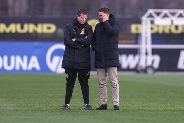 28 01 2025, Final training session for the UEFA Champions League match between Borussia Dortmund and Shakhtar Donetsk, from left head coach Mike Tullberg Borussia Dortmund , sports director Sebastian Kehl Borussia Dortmund , Dortmund training ground Borussia Dortmund NRW Germany xRHR PHOTO DEx Copyright: DennisxEwert RHR-FOTOx RHR-FOTO DE