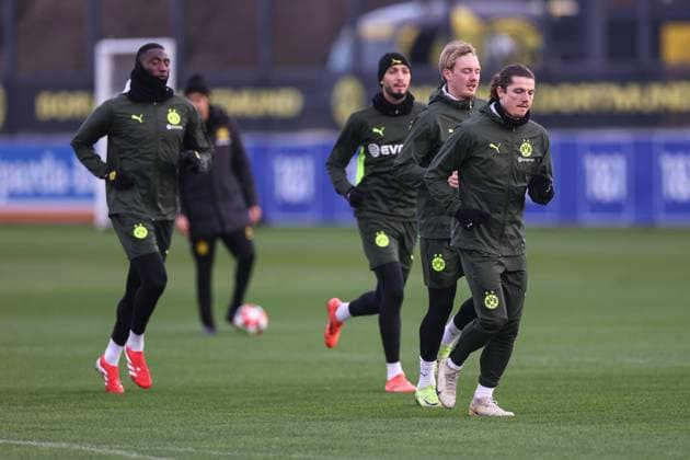 28 01 2025, Final training session for the UEFA Champions League match between Borussia Dortmund and Shakhtar Donetsk, f l Serhou Guirassy Borussia Dortmund , Ramy Bensebaini Borussia Dortmund , Julian Brandt Borussia Dortmund , Marcel Sabitzer Borussia Dortmund , Dortmund training ground Borussia Dortmund NRW Germany xRHR PHOTO DEx Copyright: DennisxEwert RHR-FOTOx RHR-FOTO DE