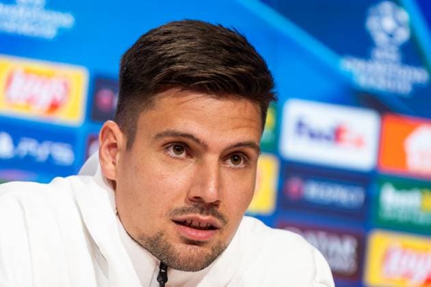 SLOVAN BRATISLAVA press conference, PK, Pressekonferenz Dominik Takac of Slovan speaks during the press conference ahead of UEFA Champions League, league stage match between FC Bayern Munich and SK Slovan Bratislava. Munich, Germany, January 28, 2025. Copyright: xx 080A7099