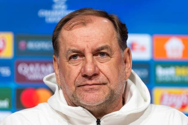 SLOVAN BRATISLAVA press conference, PK, Pressekonferenz Vladimir Weiss sr of Slovan speaks during the press conference ahead of UEFA Champions League, league stage match between FC Bayern Munich and SK Slovan Bratislava. Munich, Germany, January 28, 2025. Copyright: xx 080A7260