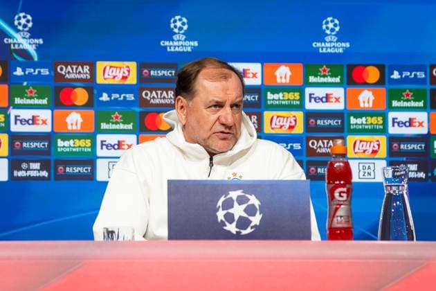 SLOVAN BRATISLAVA press conference, PK, Pressekonferenz Vladimir Weiss sr of Slovan speaks during the press conference ahead of UEFA Champions League, league stage match between FC Bayern Munich and SK Slovan Bratislava. Munich, Germany, January 28, 2025. Copyright: xx 080A7287