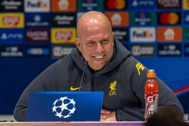 Football - UEFA Champions League - League Phase - PSV Eindhoven v Liverpool FC - MD-1 EINDHOVEN, NETHERLANDS - Tuesday, January 28, 2025: Liverpool s head coach Arne Slot during a press conference, PK, Pressekonferenz at Philips Stadium ahead of the UEFA Champions League Matchday 8 game between PSV Eindhoven and Liverpool FC. (Photo by David Rawcliffe Propaganda) EINDHOVEN Philips Stadium NORTH BRABANT NETHERLANDS  Copyright: xDavidxRawcliffex P2025-01-28-PSV_Liverpool_MD-1-41